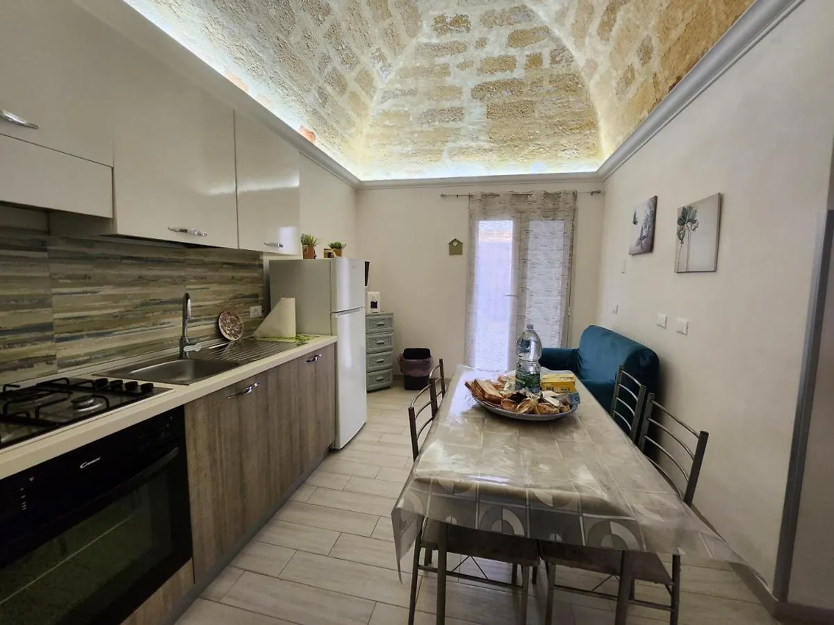 Holiday home Casa Vacanze Francesco Marsala